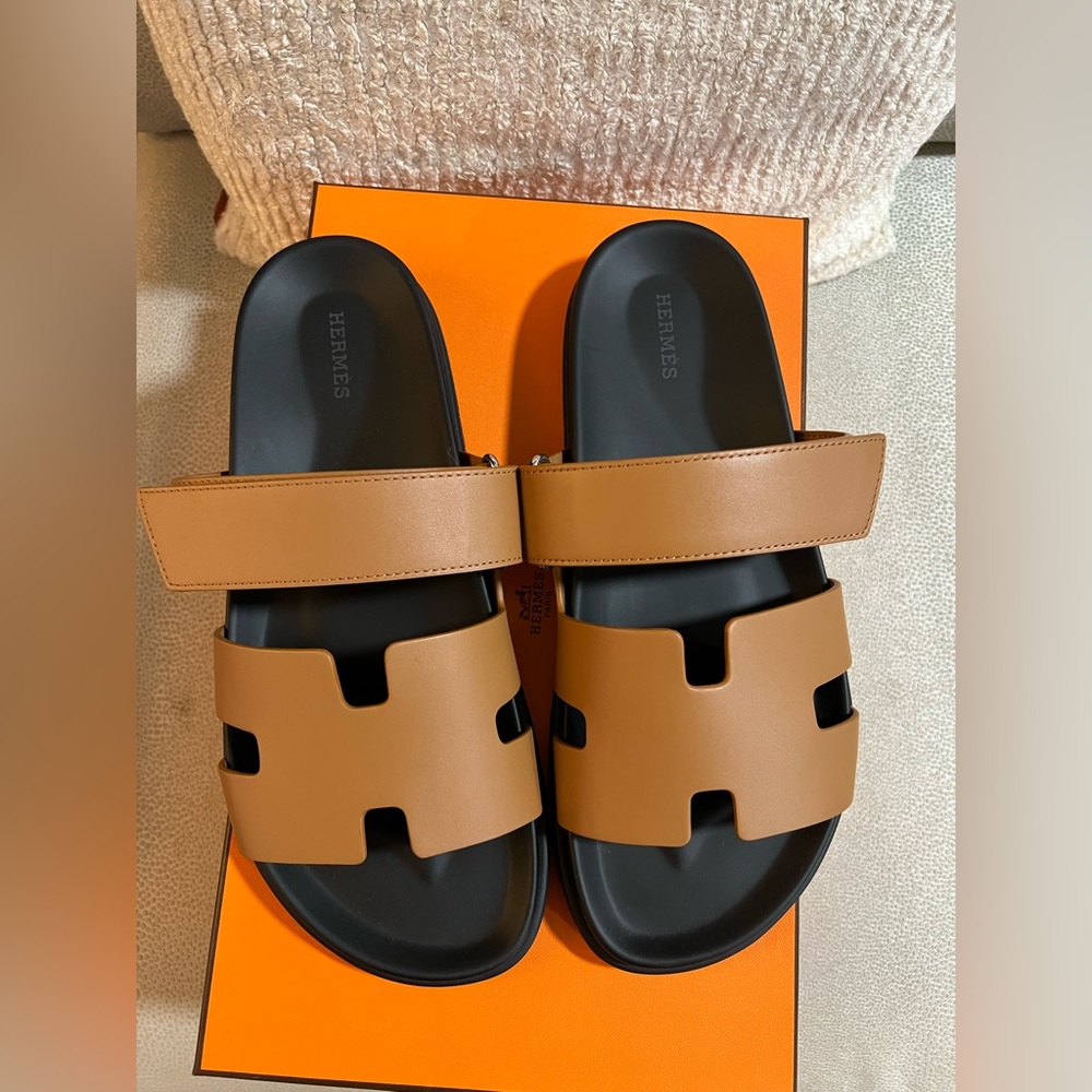 Brand New in Box Hermes Chypre Natural Size 41.5